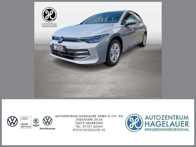 Volkswagen Golf VIII Life 1.5 eTSI DSG ACC RFK APPC PDC v/h