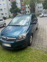 Opel Zafira 1.6 Edition DVD Audiosystem - gebrauchte Opel Zafira aus dem Jahr 2006
