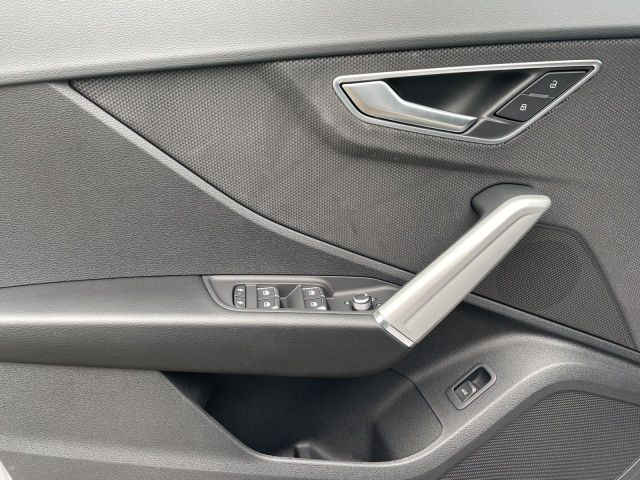 Q2 35 1,5TFSI advanced S-tronic NAVI/LED/elHK.