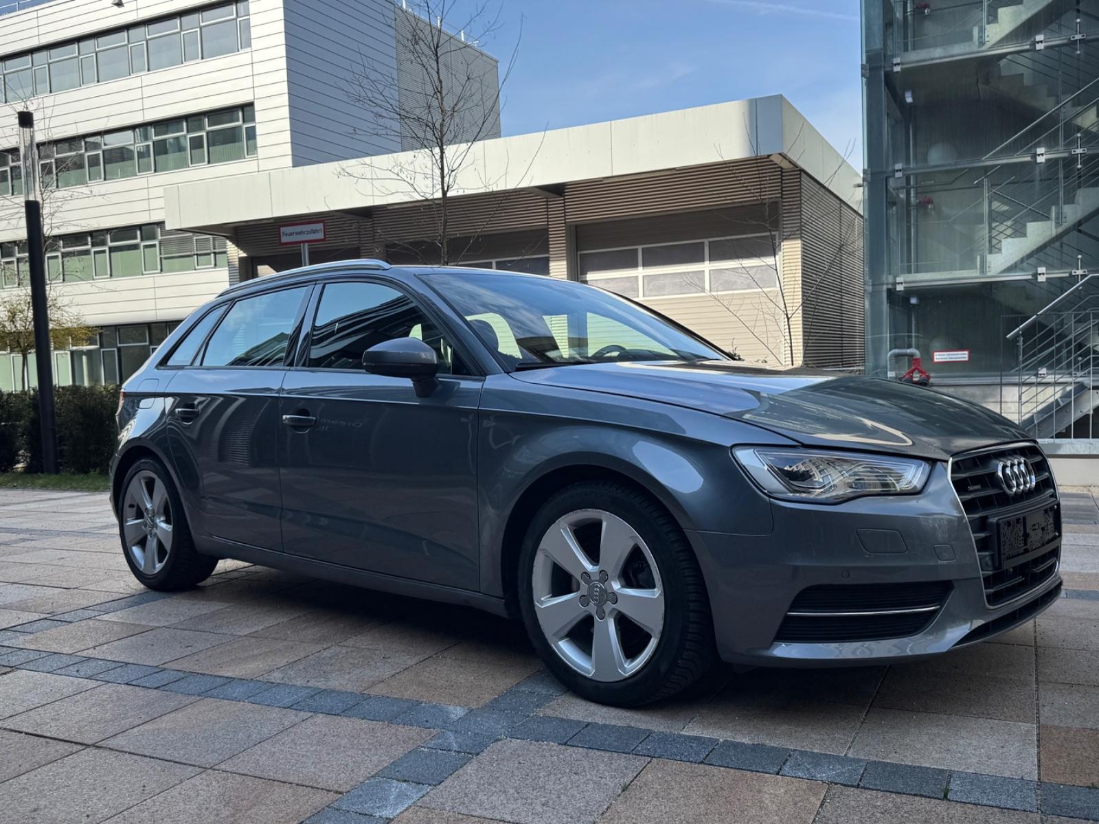 Audi A3 Sportback 2.0 TDI ambition quattro/S-Tronic