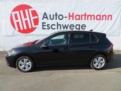 VW Golf VIII 1.5 TSI Life LED Navi Rfk DAB 16'' Lan VW Golf VIII 1.5 TSI Life LED Navi Rfk DAB 16'' Lan
