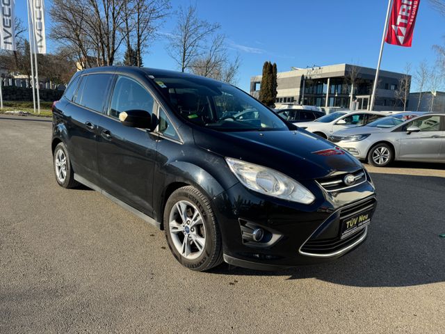 Ford Grand C-Max+Titanium+7-sitzer+Tüvneu+1hand+125ps