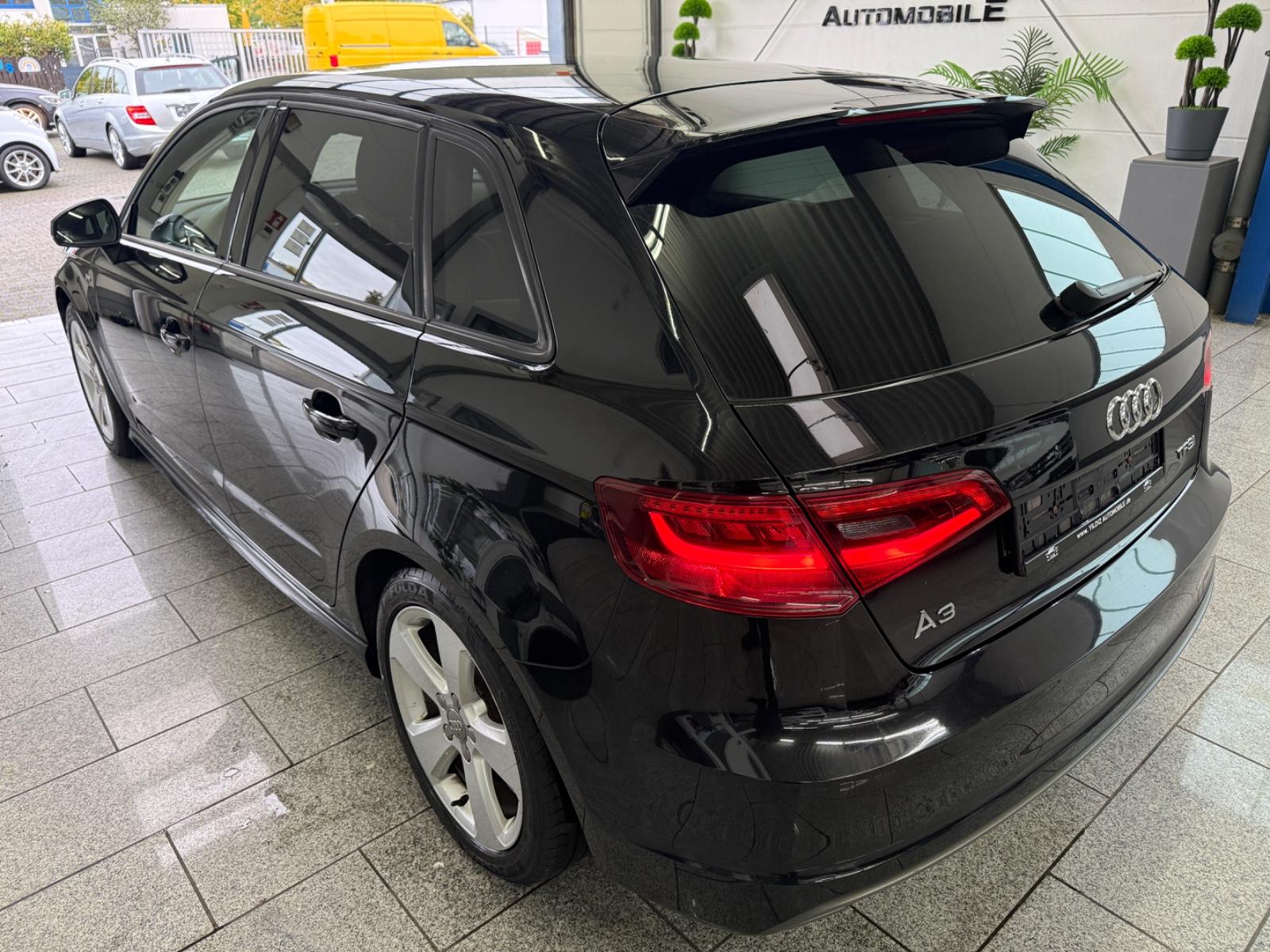 Audi A3 1.4 TFSI*S-LINE*SPORTBACK*AUTOM*BI-XN*PDC