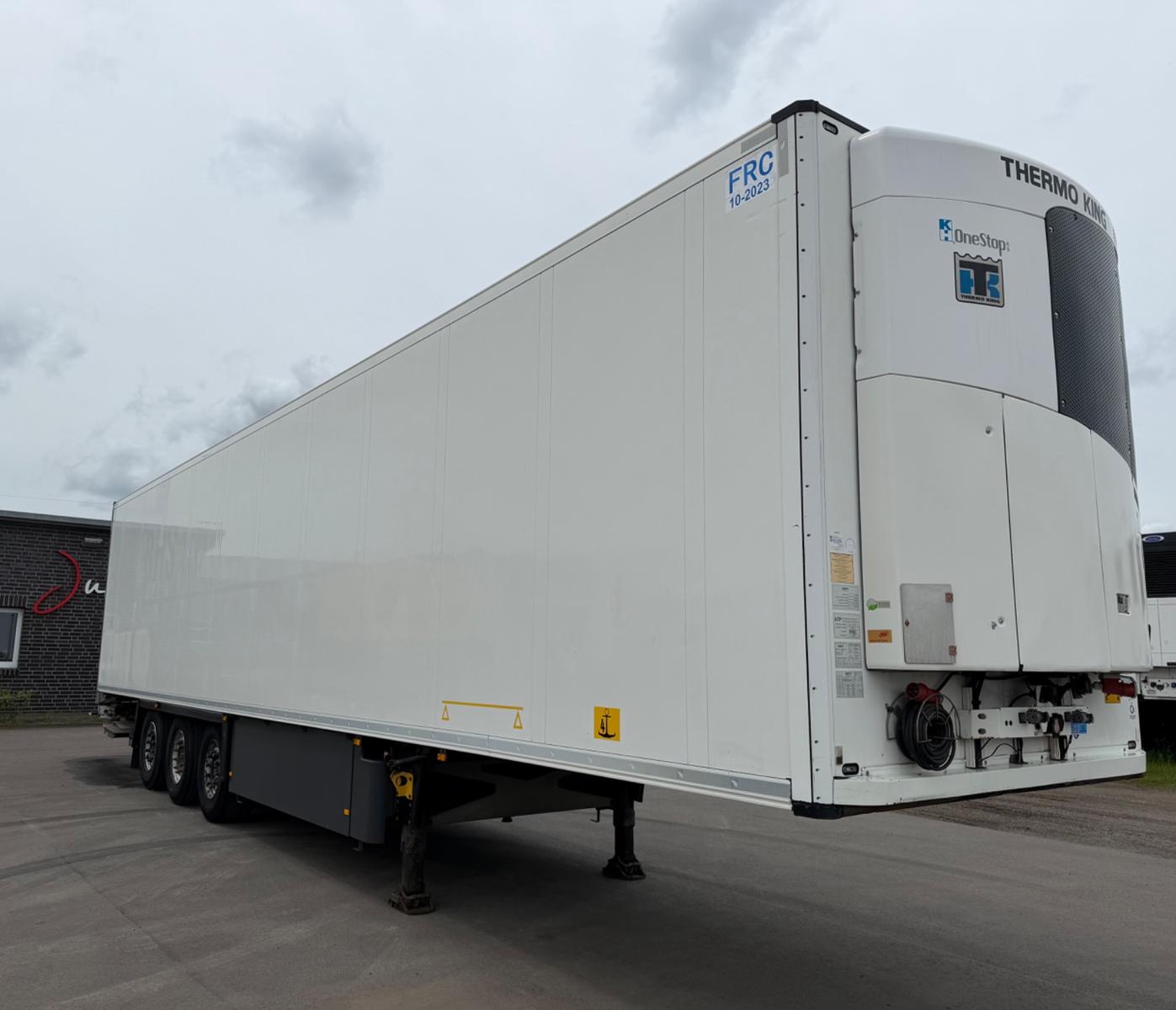 Schmitz Cargobull SKO24 / Thermo King  Multitemp / LBW