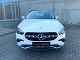 Mercedes-Benz GLA 220 d 4MATIC Pano+AHK+360°+Carplay+Winterpak - weiße Mercedes-Benz GLA 220
