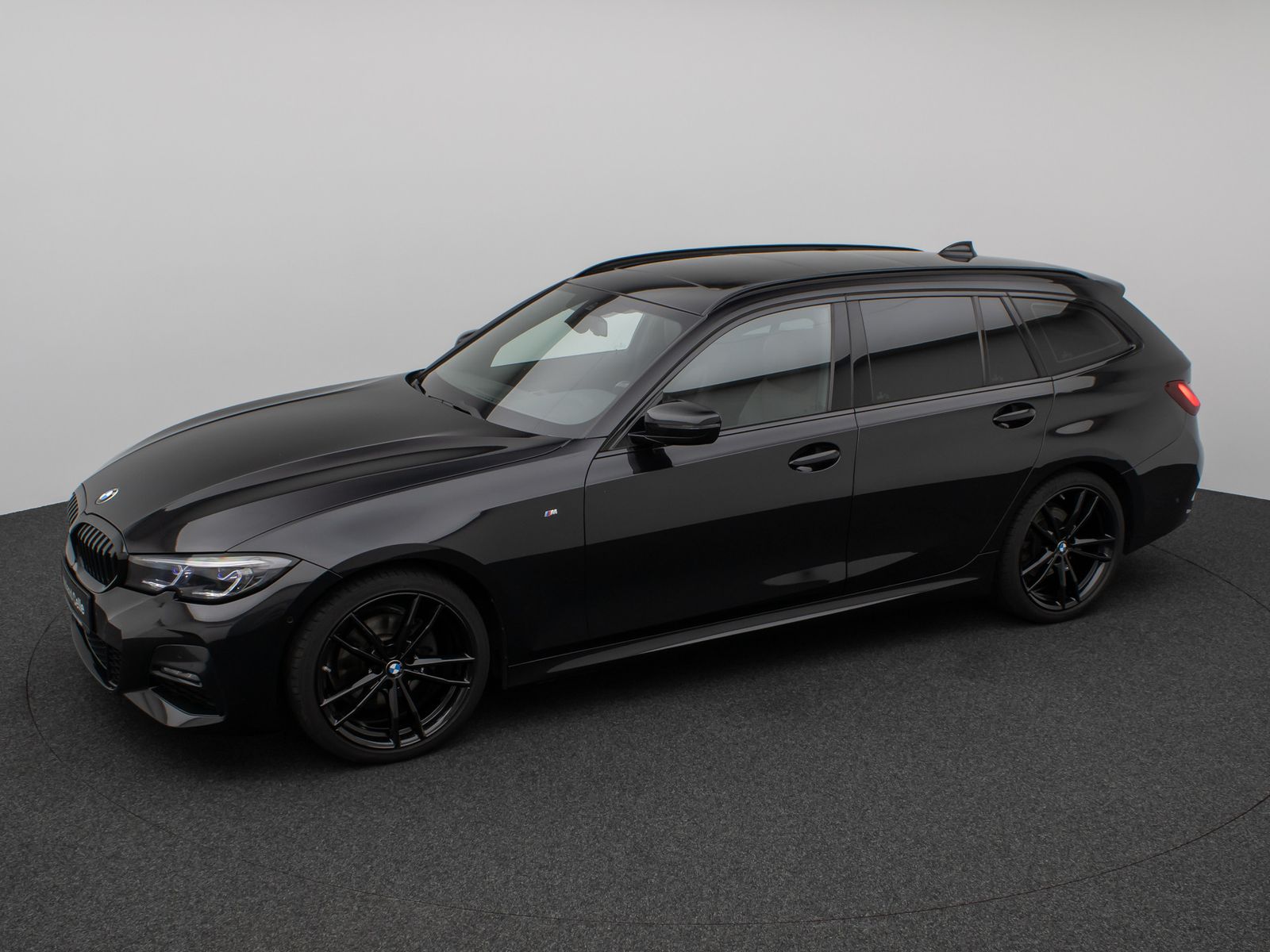 Fahrzeugabbildung BMW 320d  M Sport Panorama Kamera Laser DAB HiFi AHK