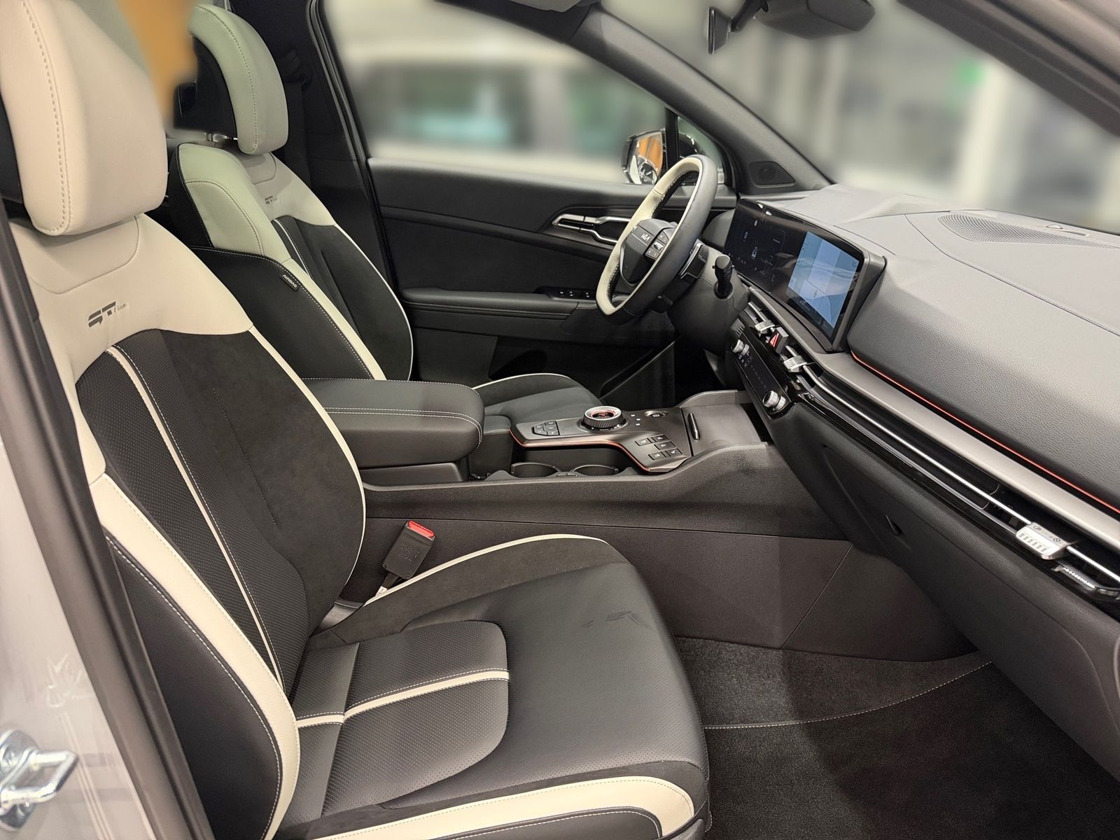 Fahrzeugabbildung Kia SPORTAGE 1.6D 2WD DCT GTL SD GD DRI SOUN