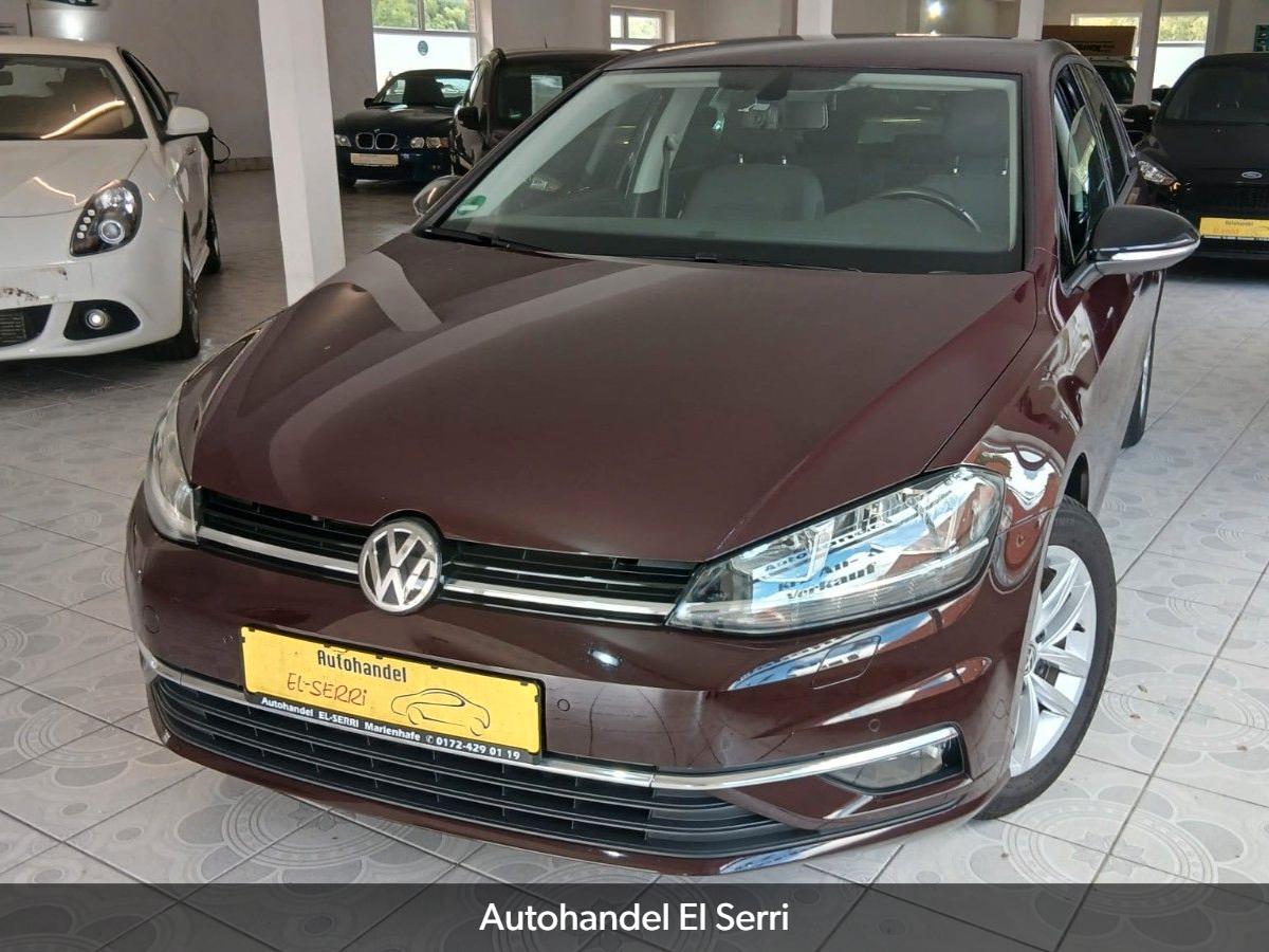 Volkswagen Golf VII Lim. Comfortline  Navi,PDC,AHK,ALU,GJR+