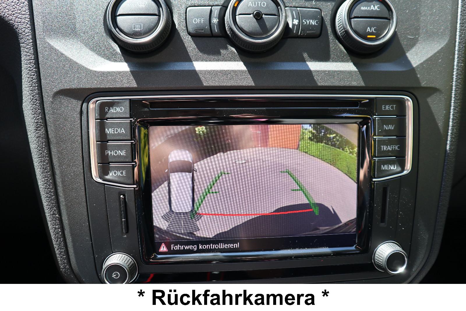 Volkswagen Caddy 1,4TSI DSG*rollstuhlgerecht*Wenderampe*AMF