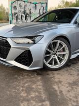 Audi RS6 Dynamik Plus. Werksgarantie. Keramikbremsen. - Audi RS6: Kombi, Plus