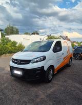 Opel Vivaro-E Cargo M Edition - Opel: Firmenfahrzeug