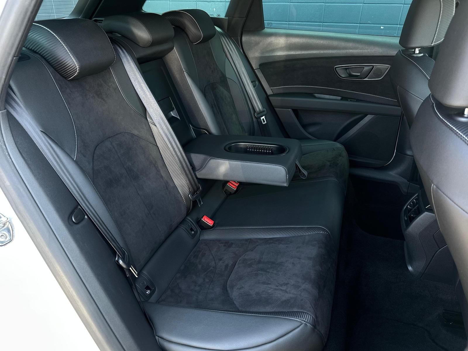 SEAT Leon ST 2.0TSI CUPRA290 LED#ACC#SPUR#NAV#SHZ#CAM - Image 17