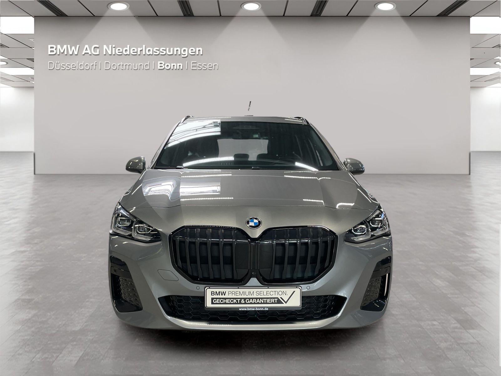 BMW 223 Active Tourer - Bild 8