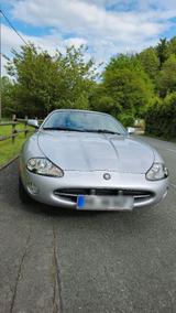 Jaguar XK8 - Jaguar XK8 aus 2001