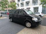 Volkswagen VW T5 CARAVELLE 9SITZE - gebrauchte VW T5 Caravelle aus dem Jahr 2007