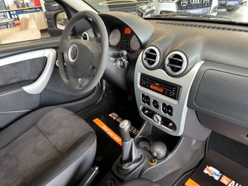 MYAUTOCENTER – Gebraucht- und Jahreswagen mit Werkstattservice in Pfaffenhofen Dacia Sandero Laureate *AHK*TÜV:328*1-Hand*