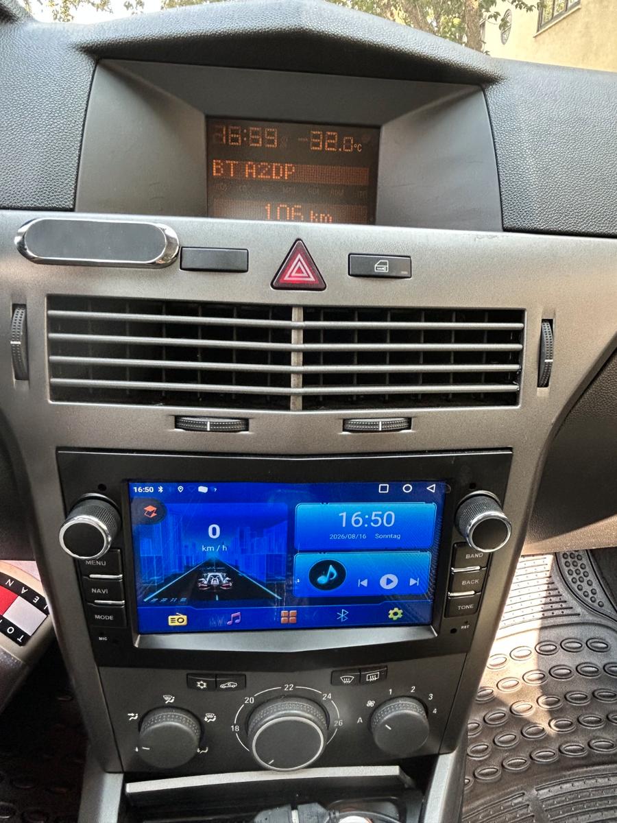 Opel Astra 2006 — photo 10