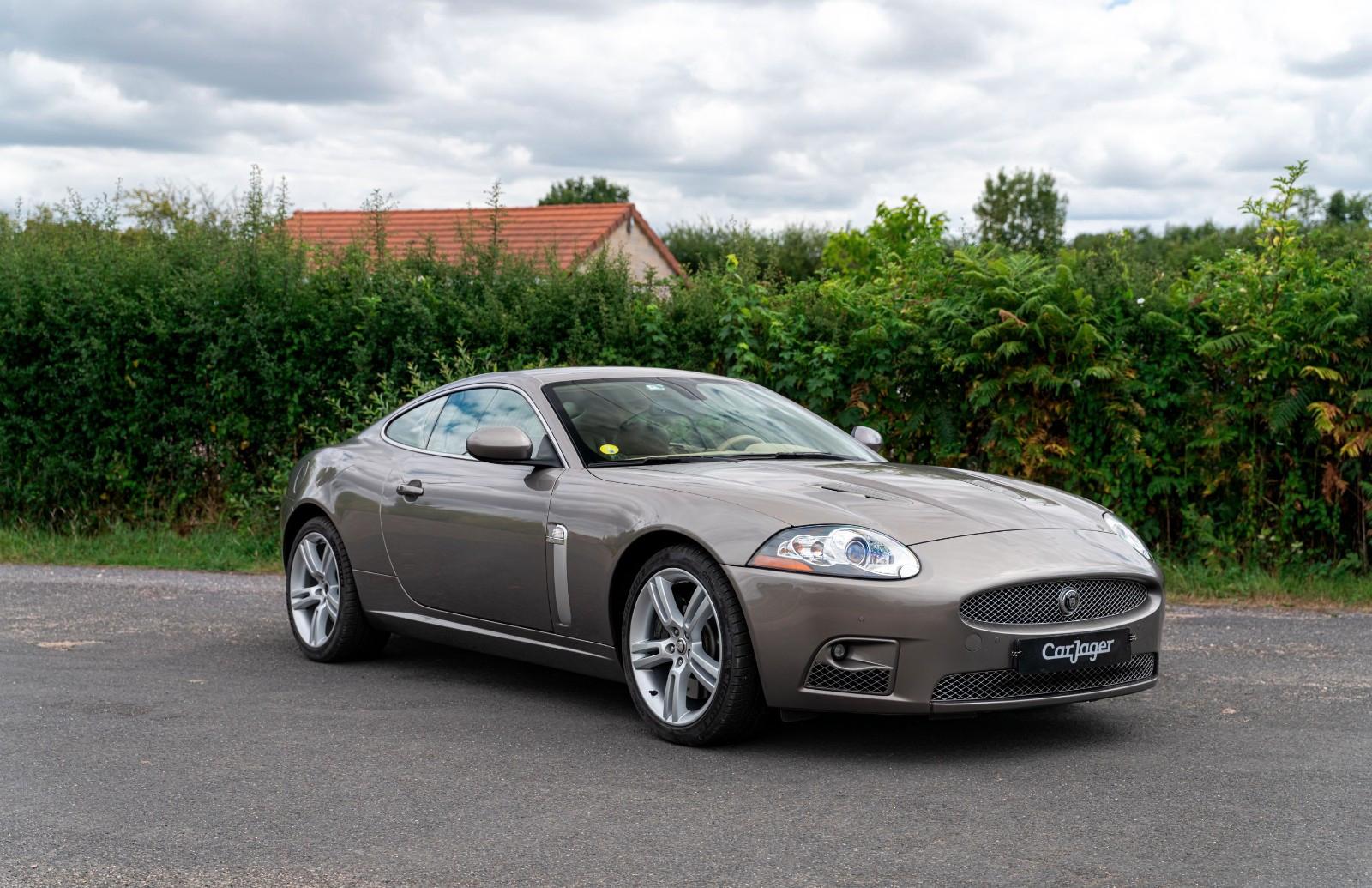 Jaguar XKR Coupé