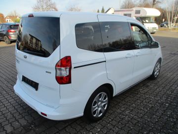Ford Tourneo Courier Trend Klimaanlage             PA