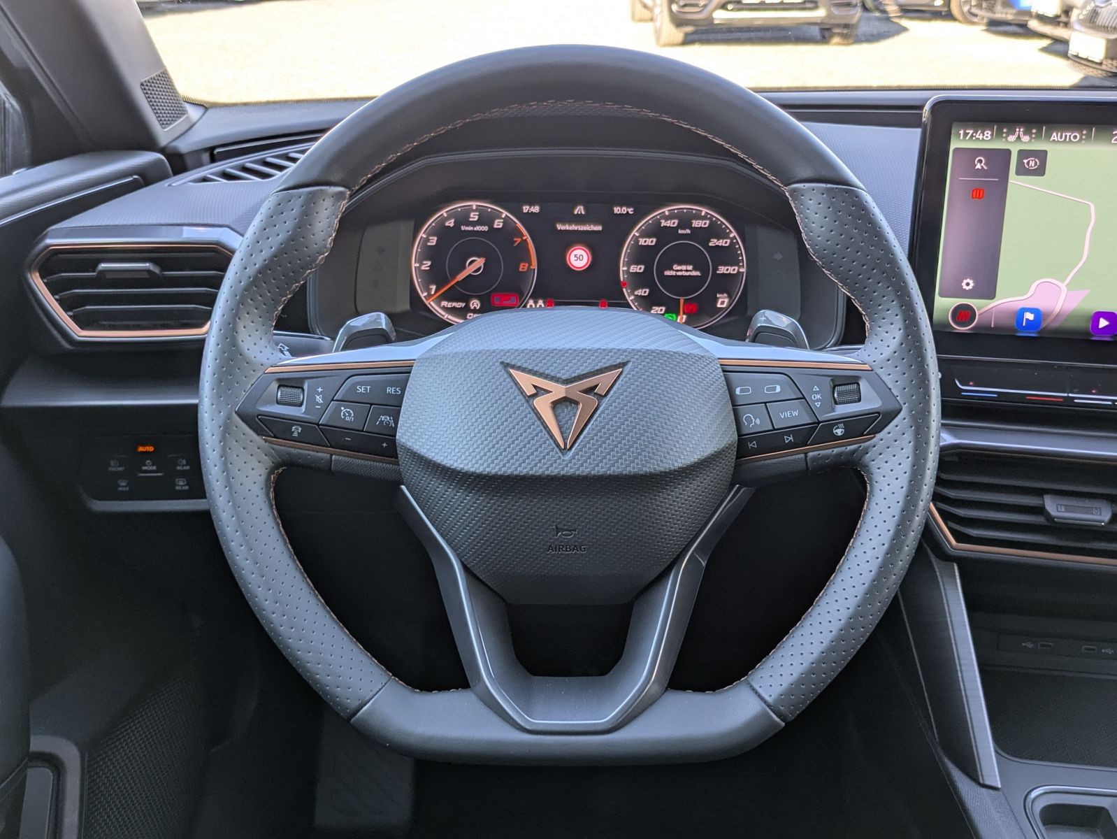 Fahrzeugabbildung CUPRA Leon 1.5 eTSI DSG MATRIX-LED*ACC*AHK*KAMERA*18"