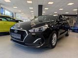 Hyundai i30 1.4 cw Pure|Kamera|Navi|Spurh|Sheft|Garantie - Hyundai i30: Kombi