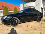 Mercedes-Benz Clk 220 cdi - Mercedes-Benz CLK 220 aus 2006