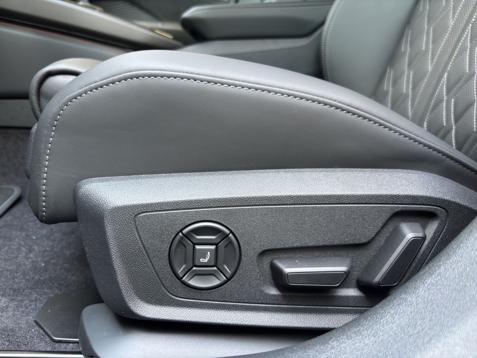 Audi S5 - Bild 15