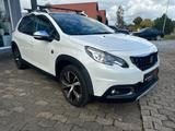 Peugeot 2008 Crossway/NAVI/SHZ/PANORAMA/1.HAND - Peugeot 2008 Crossway mit Benzin-Antrieb