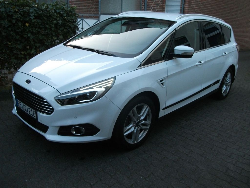 Image of Ford S-Max