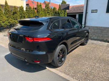 Jaguar F-Pace - 2