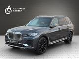 BMW X7 xDrive 30 d VOLL VOLL TV-FOND Individual - graue BMW X7