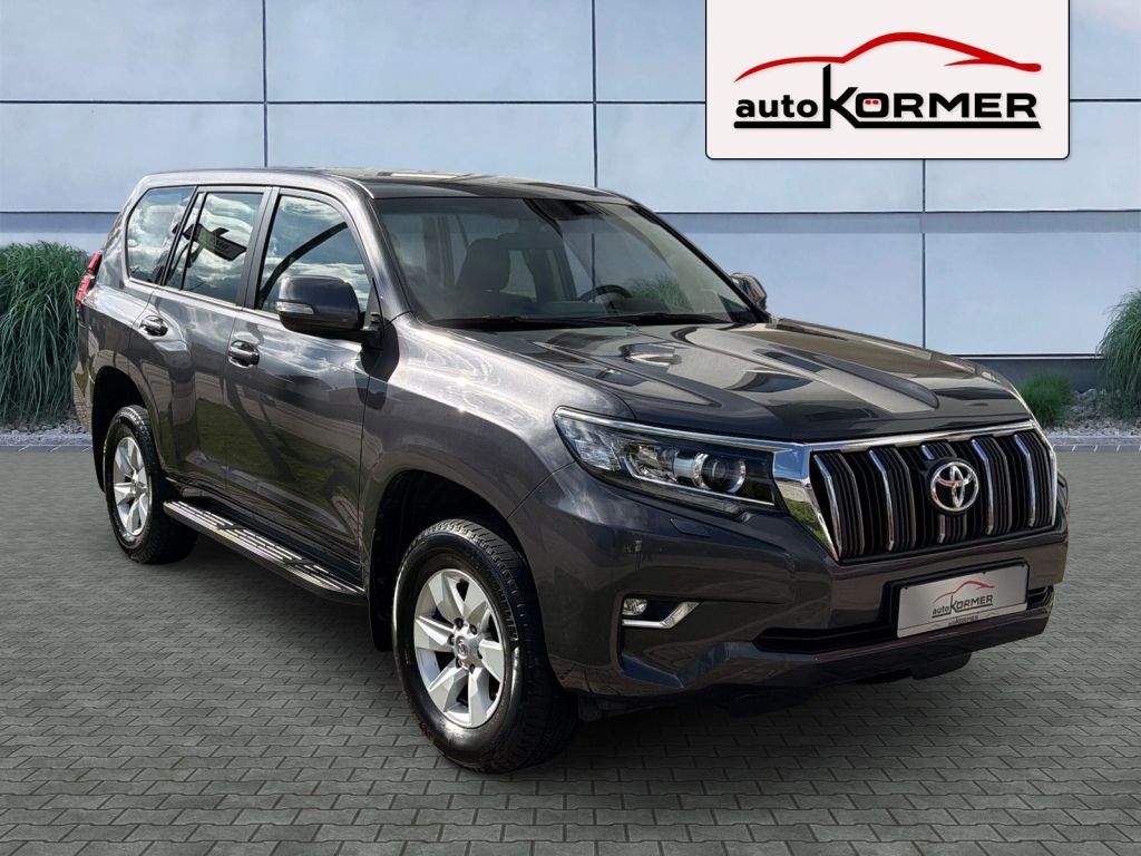 Image of Toyota Land Cruiser