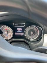 Mercedes-Benz GLA 200 Sport Utility Vehicle - Mercedes-Benz GLA-Class: Privatanbieter