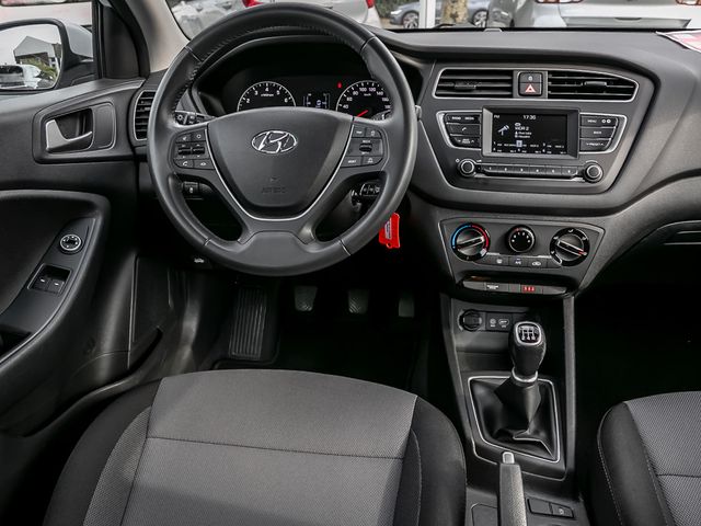 Hyundai i20 1.2 Select Facelift Spurhalteassistent