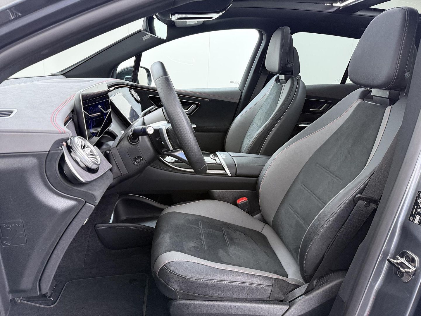 Mercedes-Benz EQE SUV 300 AMG Line 91 kWh Accu | Panorama - Sc imagem 2
