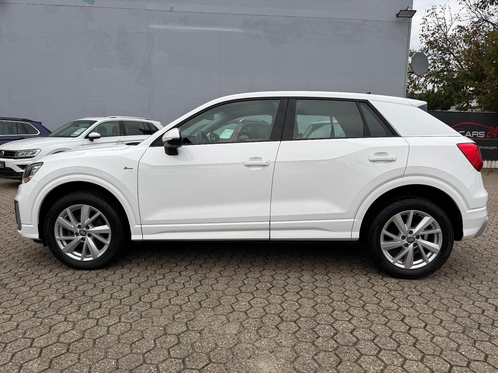 Audi Q2 35 TFSI*AHK*Tempomat*Leder*Navi*