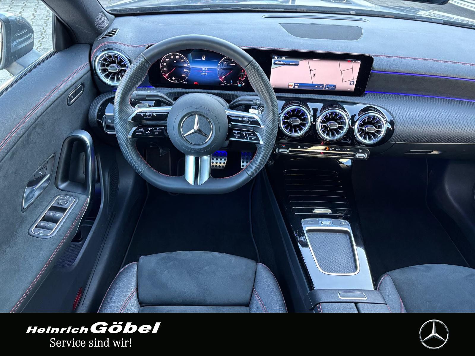 Fahrzeugabbildung Mercedes-Benz CLA 220 d AMG LED WP KLG-KP VZA KAM ABL SHA