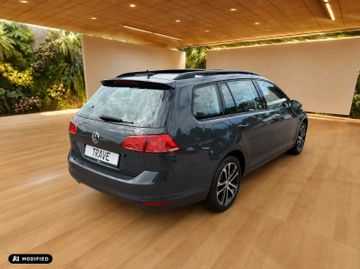 Volkswagen Golf - 4