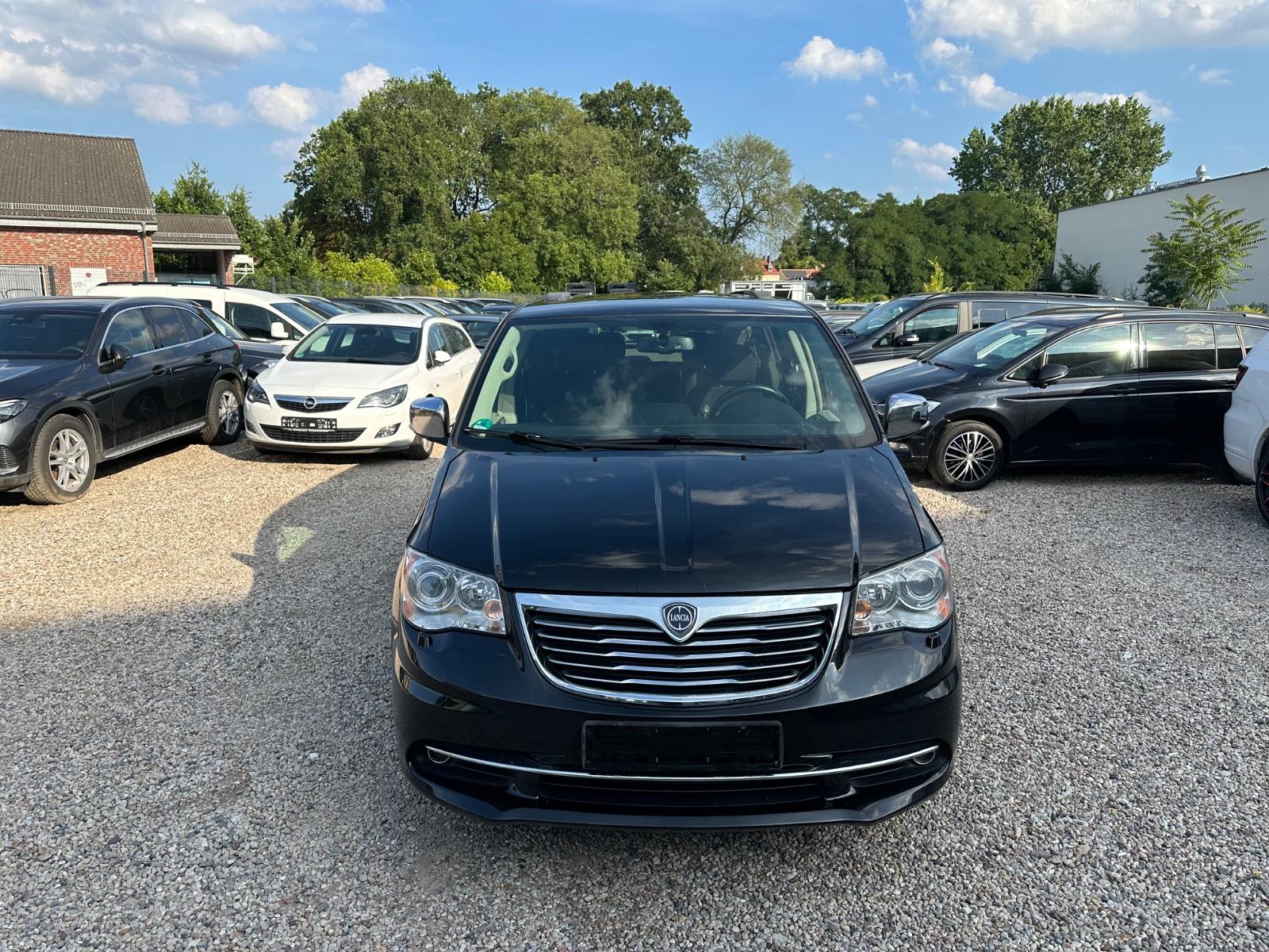LANCIA VOYAGER 3.6 V6 283ch - PLATINUM - 7 PLACES - SIÈGES CHAUFFANTS - PORTES COULISSANTES ÉLECTRIQUES - CAMÉRA 360°