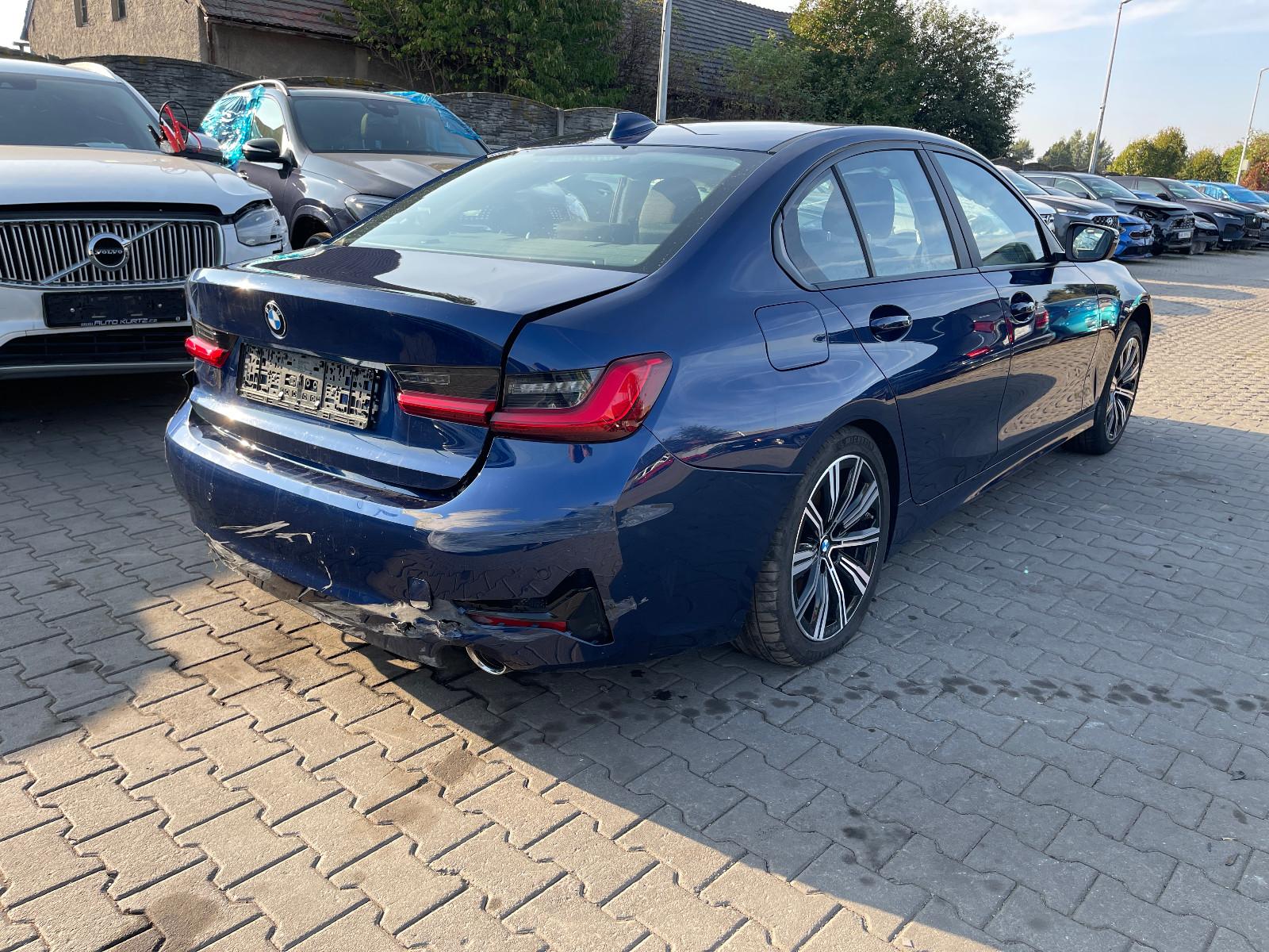 BMW 330d Advantage Automatik