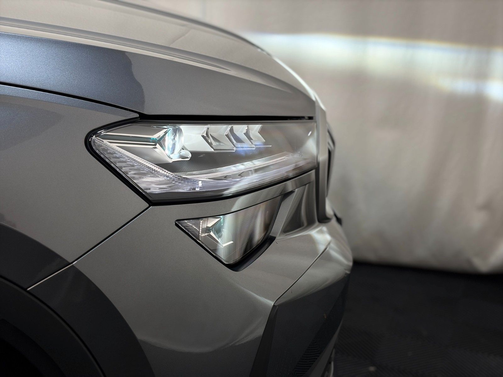 Fahrzeugabbildung SKODA Kodiaq Selection / 7Si / AHK / Matrix / 360°
