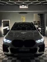 BMW X6 40d xDrive-M Sport/AHK/360/VOLL-VOLL - BMW X6 in Duisburg