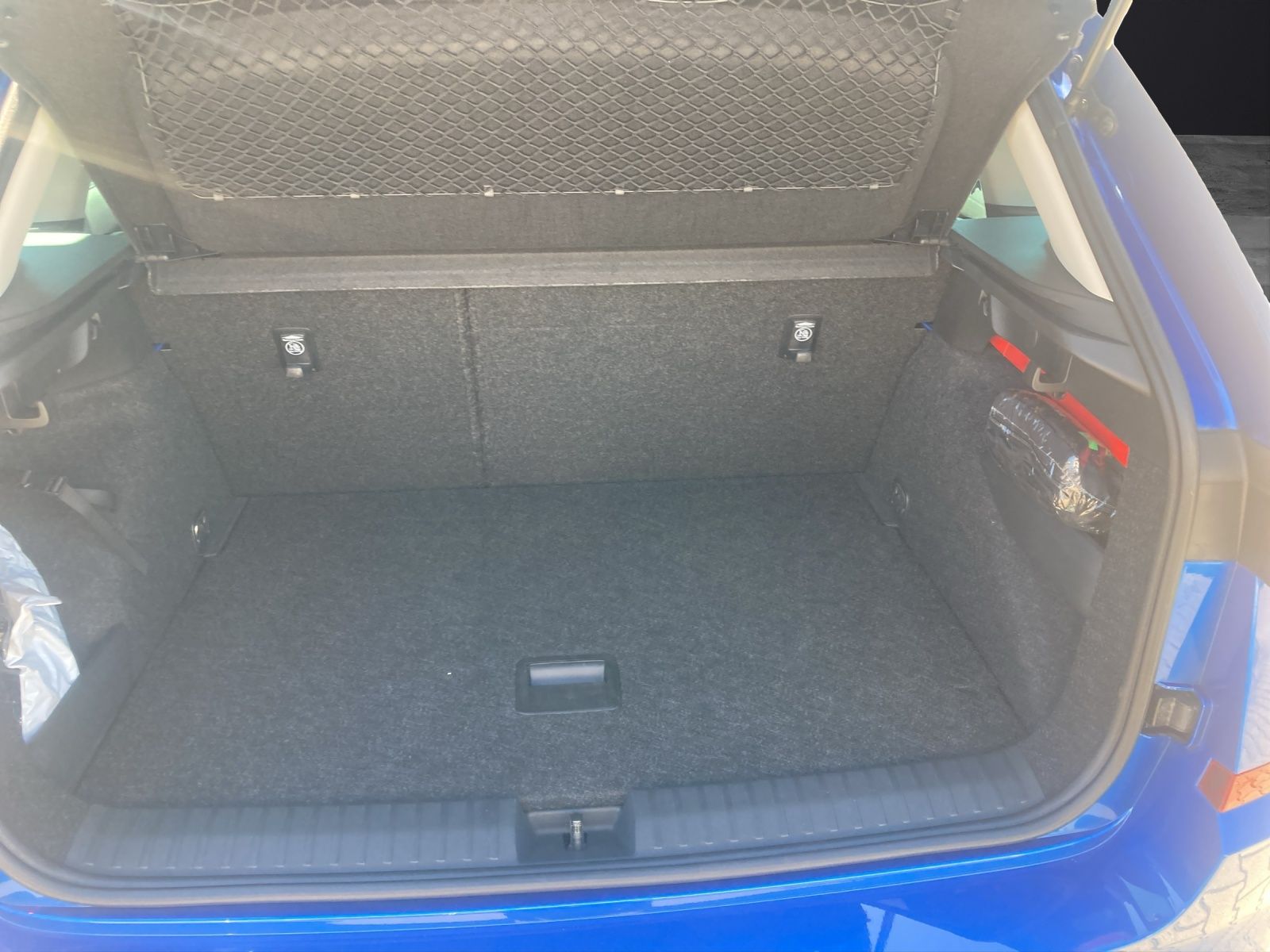 Fahrzeugabbildung SKODA Kamiq TSI Drive-125 DSG LED Climatronic GRA PDC
