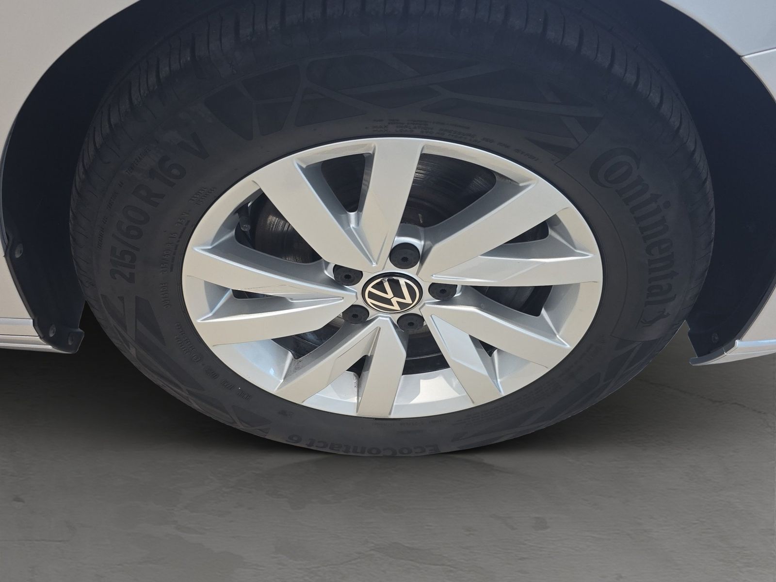 Volkswagen Passat Variant - Bild 25