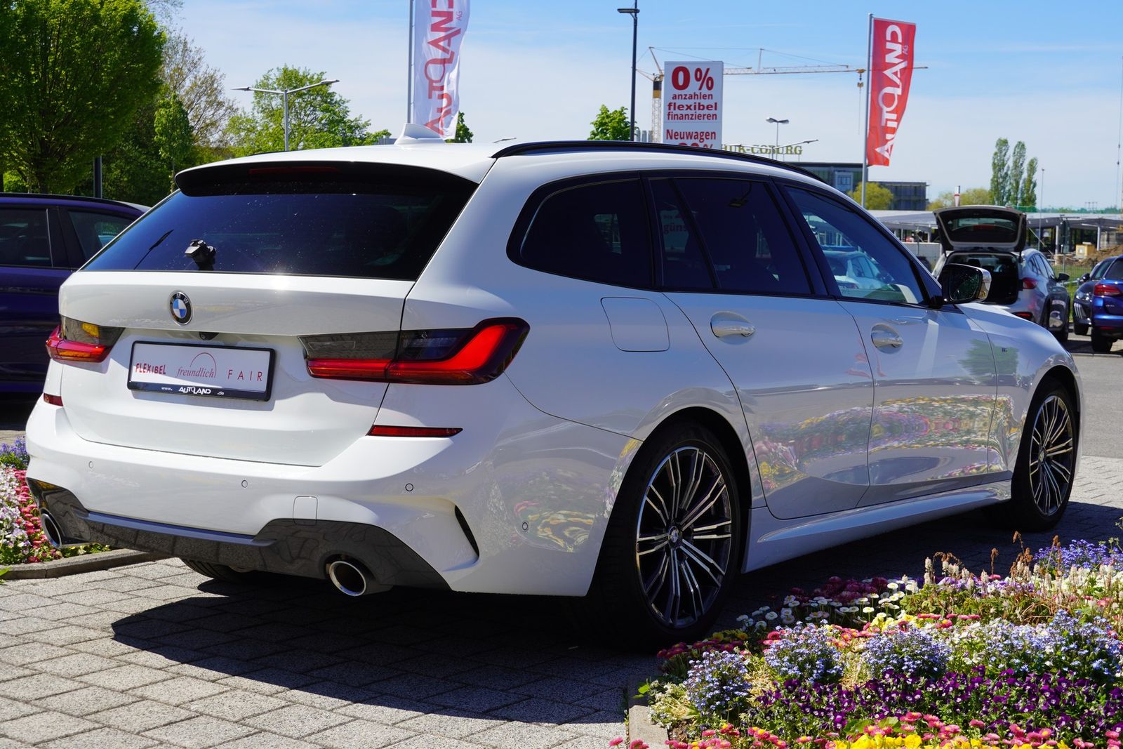 BMW 318i M Sport LED Navi AHK Tempomat Sitzheizung foto 8
