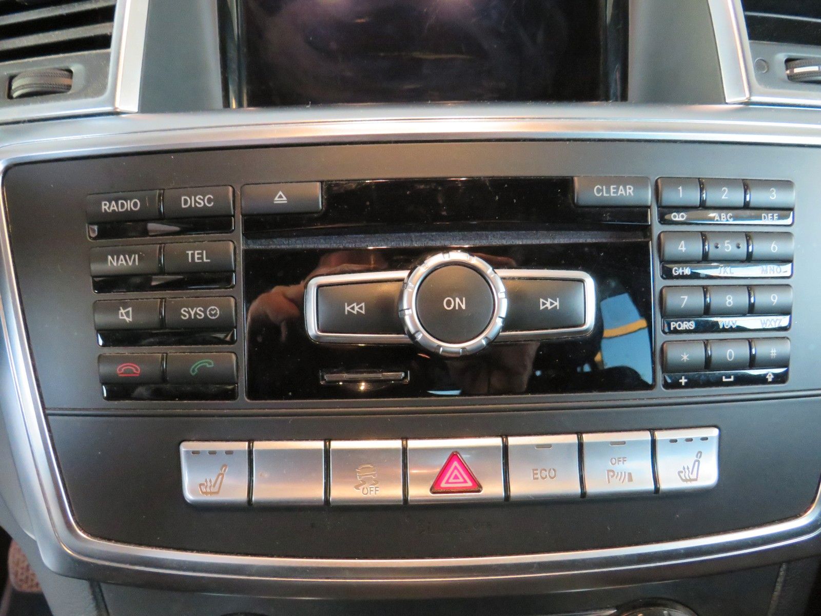 Fahrzeugabbildung Mercedes-Benz ML 250 CDI*AHK*LEDER*360°*Verkers*COMAND*