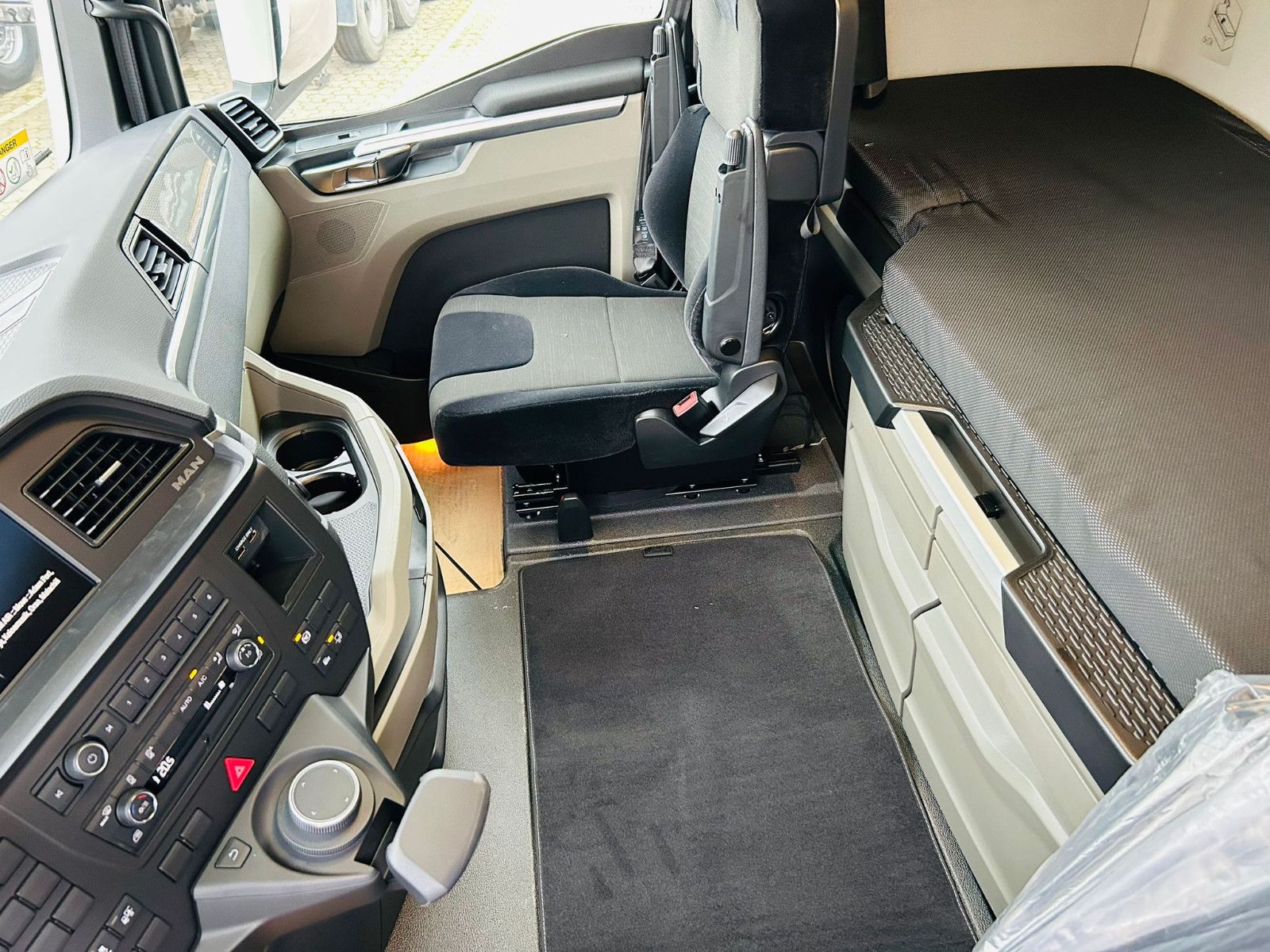 Fahrzeugabbildung MAN TGX 18.510 4x2 BL Sofort Verfügbar