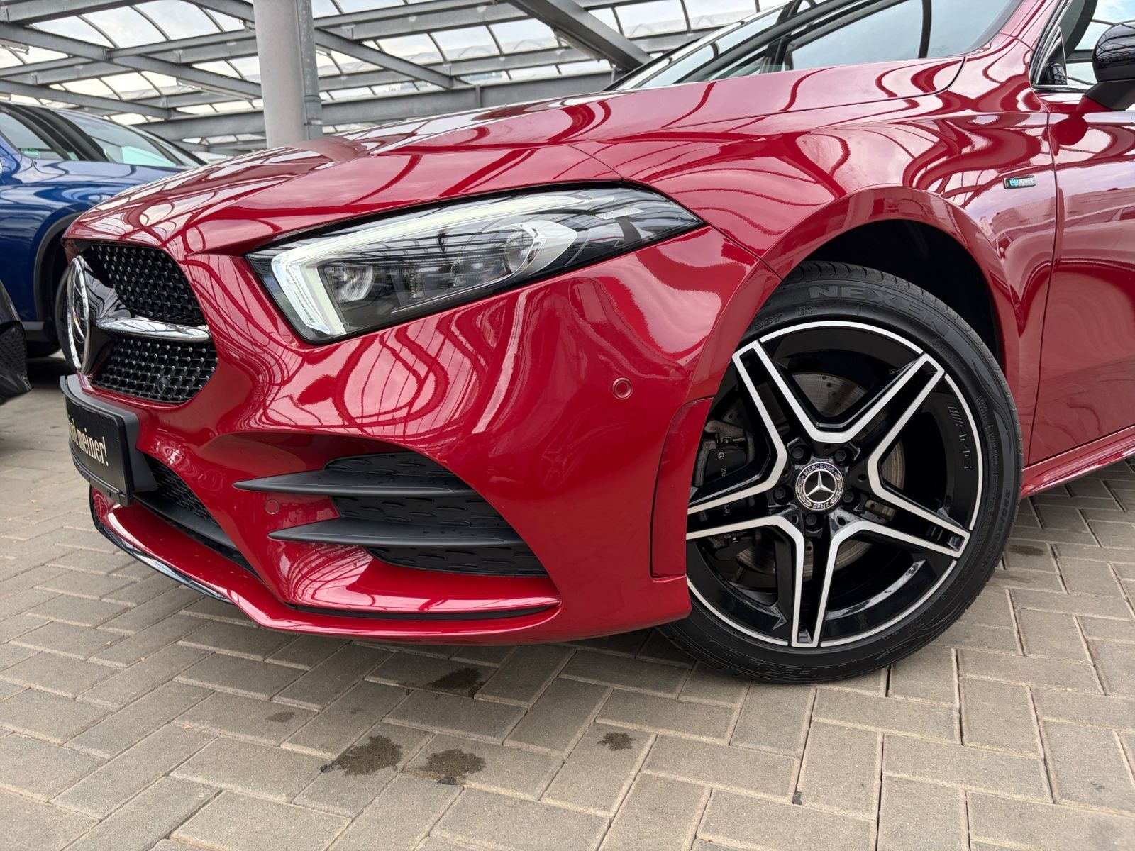 Mercedes-Benz A 250 e AMG NIGHT PANO 360KAM DISTRO BURMESTER foto 4