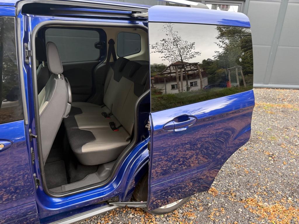 Ford Tourneo Courier