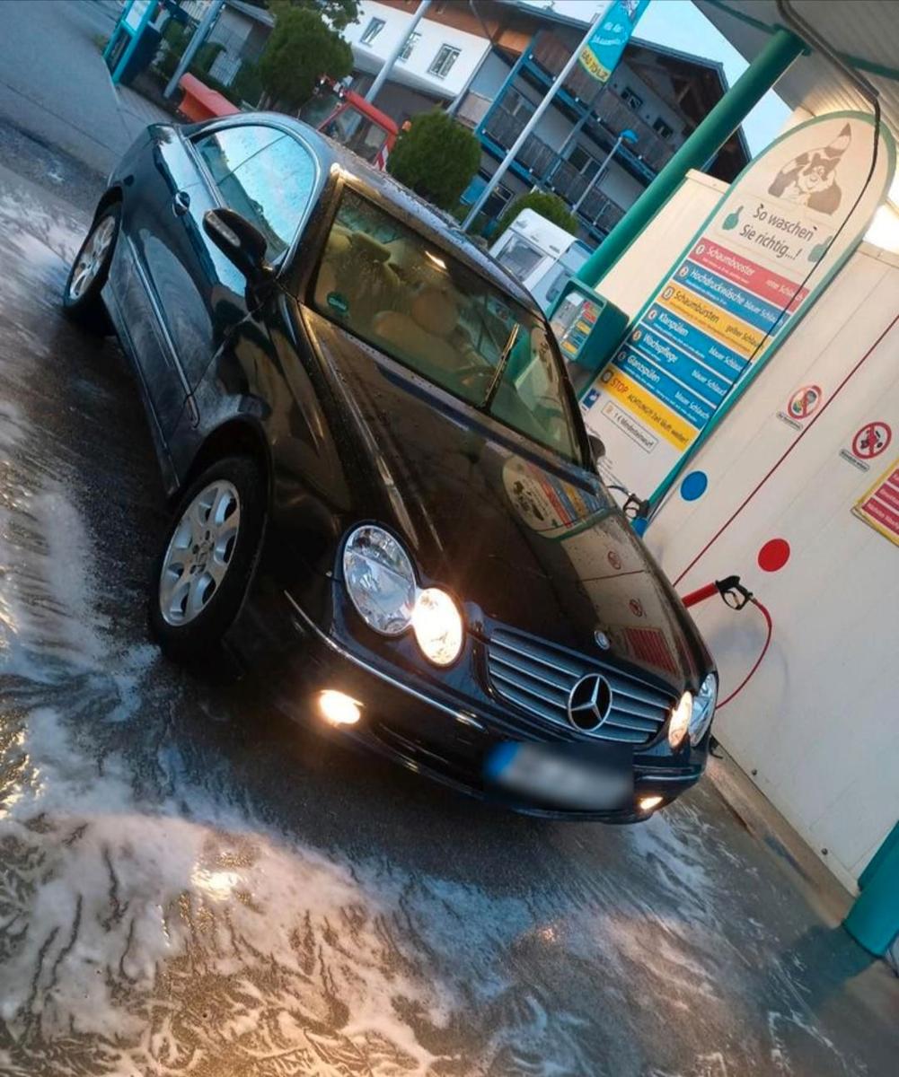Mercedes-Benz CLK 240